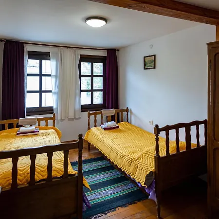 Razsukanova House , разсукановата къща Дом отдыха *