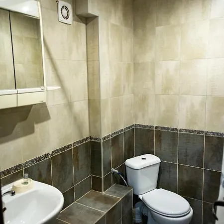 Razsukanova House , разсукановата къща