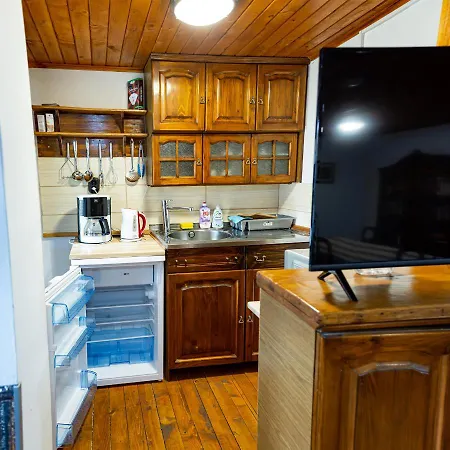 Holiday home Razsukanova House , разсукановата къща