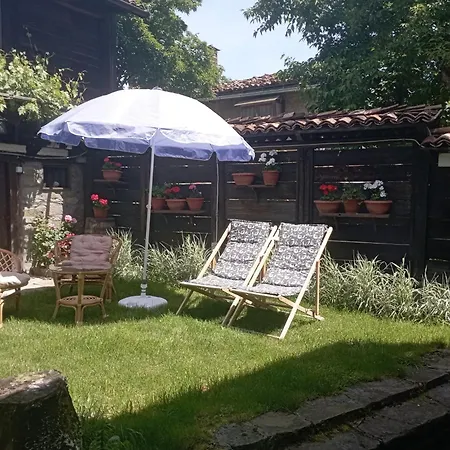 Razsukanova House , разсукановата къща * Elena