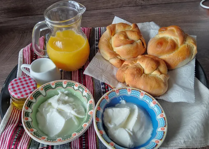 Razsukanova House , разсукановата къща Елена